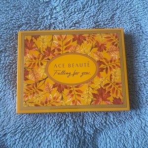 Ace Beauté falling for you palette